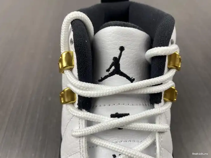 One Kick Taxi (2013) Jordan 12 130690-125 Retro 0523